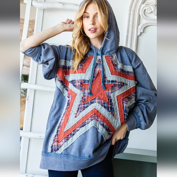 Oli & Hali Tops - Oli & Hali STAR PATCHWORK HOODED PULLOVER TOP